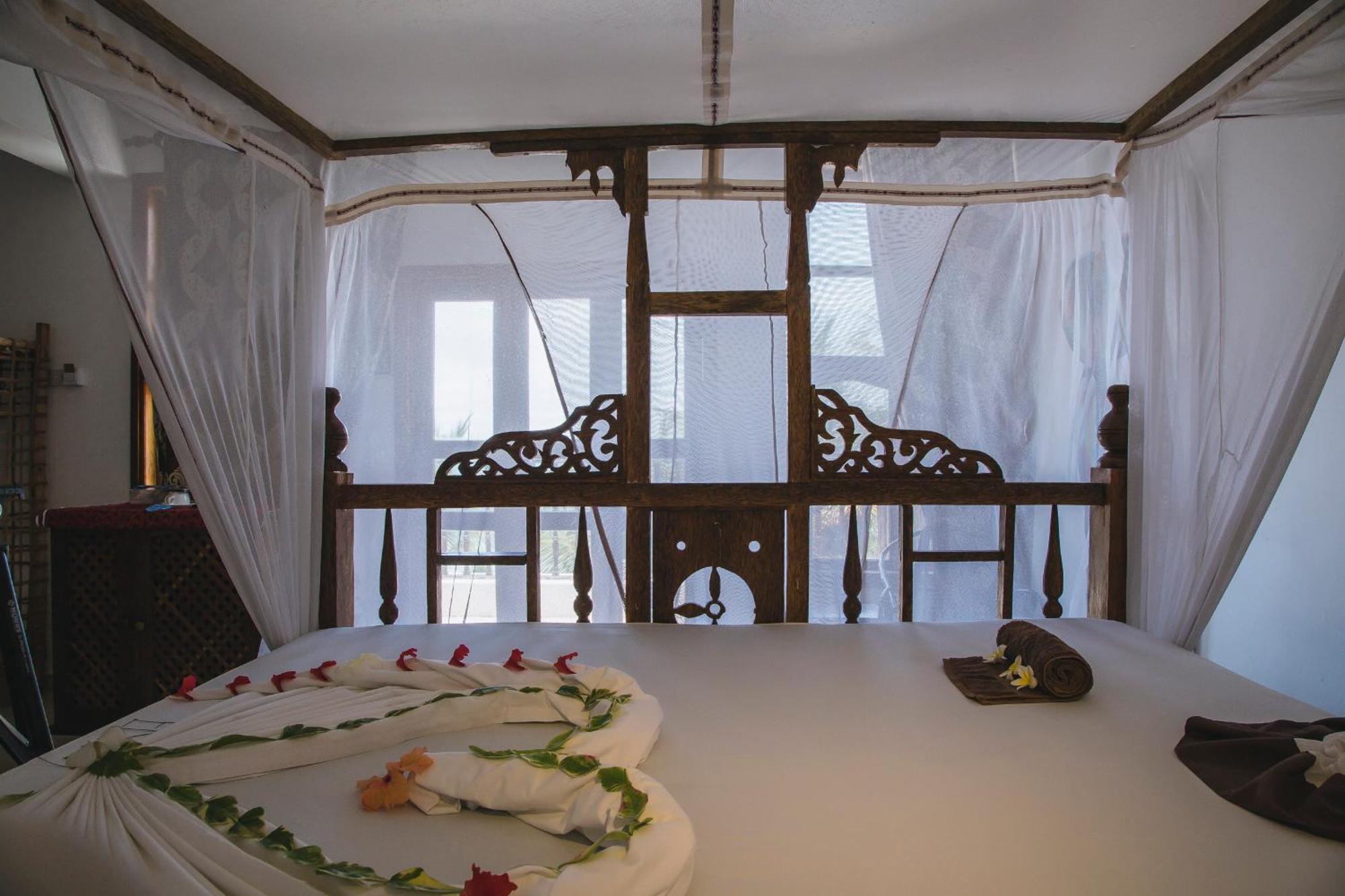 Moonshine Uroa Boutique Hotel Pokój zdjęcie